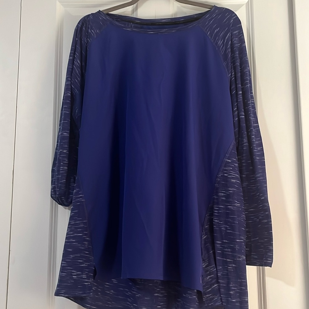 Cute top with some stretch